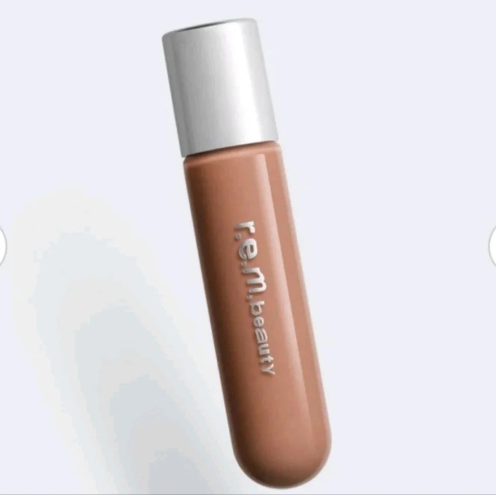 R.e.m. Beauty On Your Collar Plumping Lip Gloss Away Message 0.28 oz New